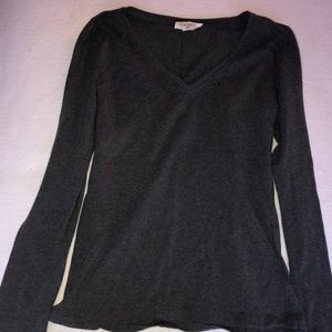 Never worn: dark gray long sleeve